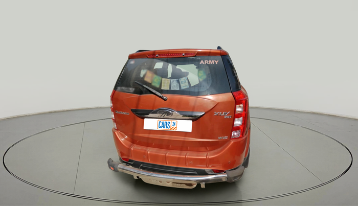 2015 Mahindra XUV500 W10, Diesel, Manual, 42,473 km, exterior