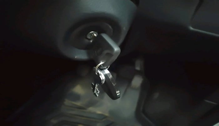 2021 Nissan MAGNITE XE, Petrol, Manual, 42,052 km, interior