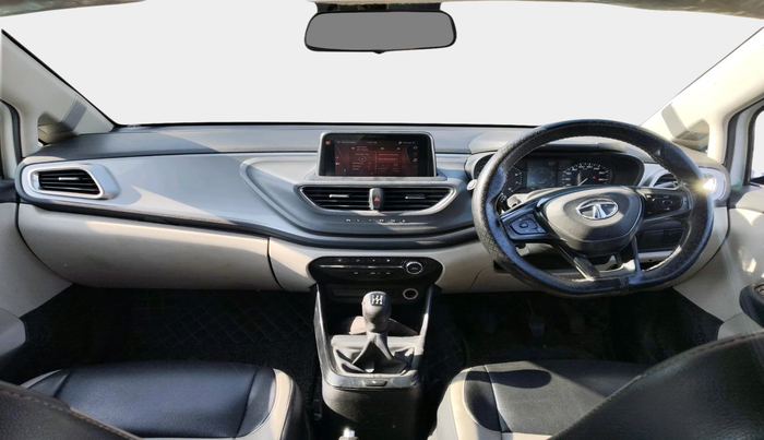 2022 Tata ALTROZ XT PETROL, Petrol, Manual, 49,854 km, interior