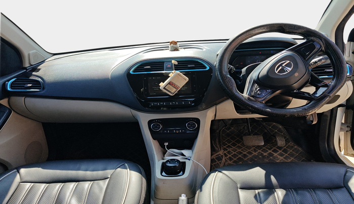 2023 Tata TIAGO EV XT LONG RANGE, Electric, Automatic, 98,440 km, interior