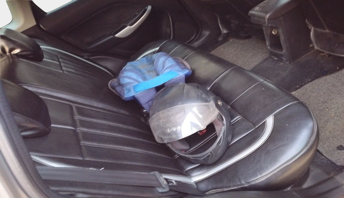 2015 Maruti Baleno ALPHA DIESEL 1.3, Diesel, Manual, 1,05,685 km, interior