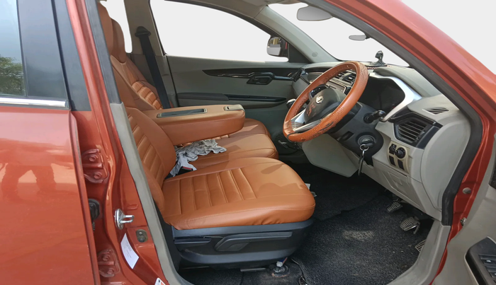 2016 Mahindra Kuv100 K6 PLUS 6 STR, Petrol, Manual, 1,07,693 km, interior