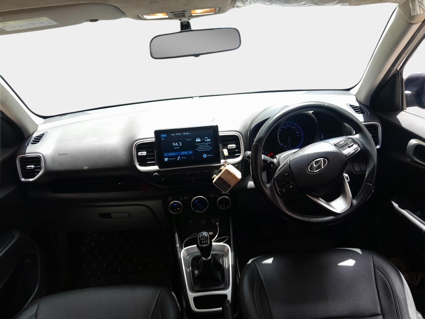 2020 Hyundai VENUE SX 1.5 CRDI, Diesel, Manual, 1,19,357 km, interior