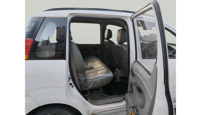 2013 Mahindra Quanto C2, Diesel, Manual, 1,16,840 km, interior