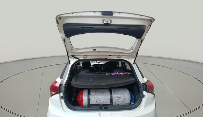 2015 Hyundai Elite i20 SPORTZ 1.2, Petrol, Manual, 1,01,257 km, exterior