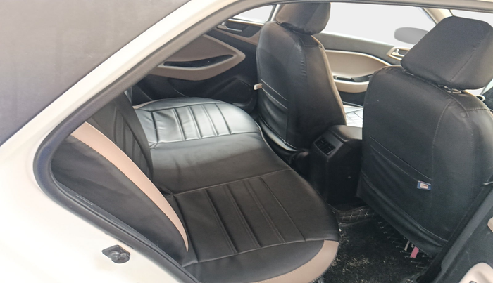 2015 Hyundai Elite i20 SPORTZ 1.2, Petrol, Manual, 1,01,257 km, interior