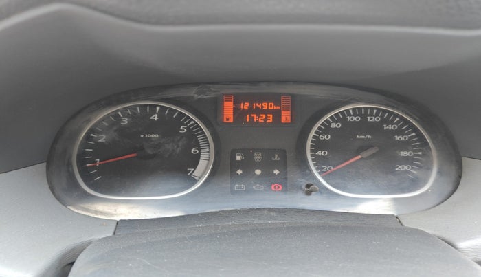 2014 Renault Duster 85 PS RXE DIESEL, Diesel, Manual, 1,30,846 km, interior