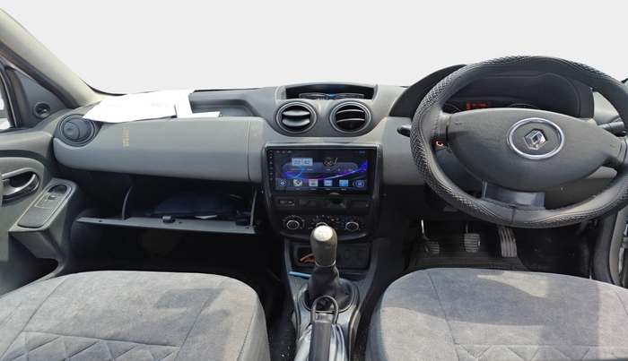 2014 Renault Duster 85 PS RXE DIESEL, Diesel, Manual, 1,30,846 km, interior