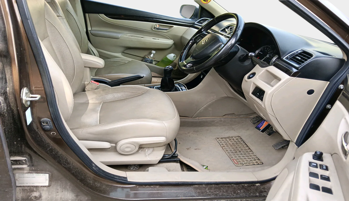 2017 Maruti Ciaz ZXI+, Petrol, Manual, 73,500 km, interior