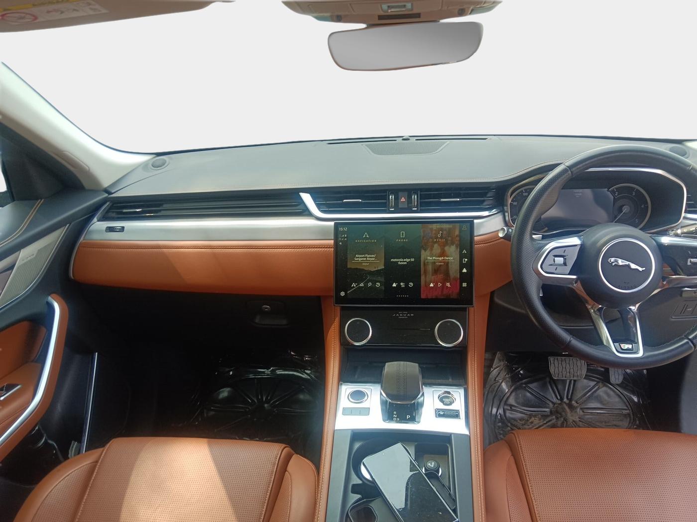 2023 Jaguar F- PACE S R-DYNAMIC 200D, Diesel, Automatic, 39,000 km, interior