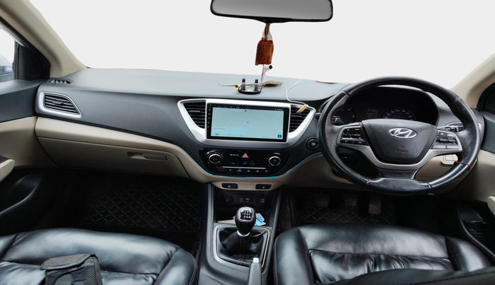 2018 Hyundai Verna 1.6 SX (O) CRDI MT, Diesel, Manual, 54,817 km, interior