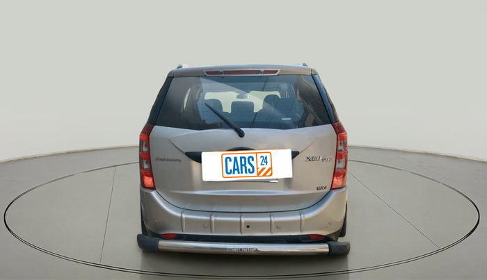 2017 Mahindra XUV500 W6, Diesel, Manual, 80,139 km, exterior