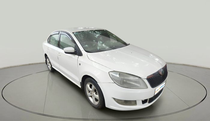 2012 Skoda Rapid ELEGANCE 1.6 TDI CR MT, Diesel, Manual, 1,38,292 km, exterior