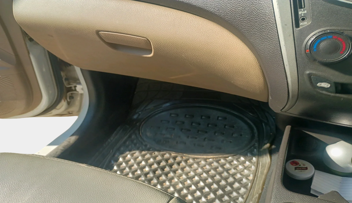 2015 Hyundai Eon ERA +, Petrol, Manual, 83,789 km, interior