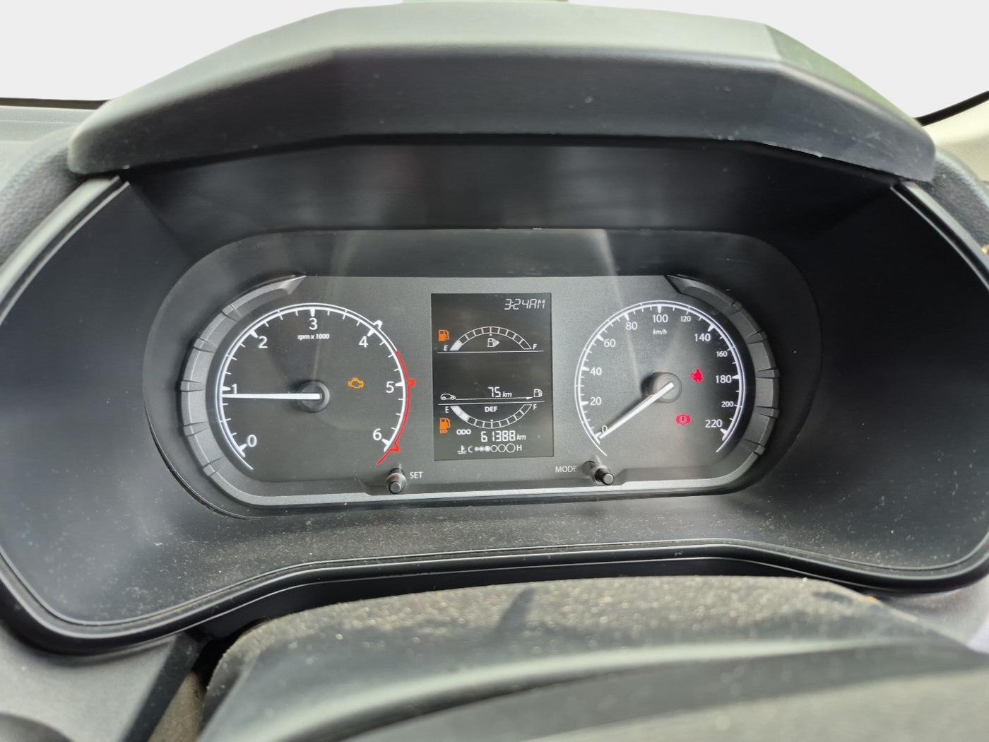 2023 Tata Harrier XE 2.0L KRYOTEC, Diesel, Manual, 61,388 km, interior