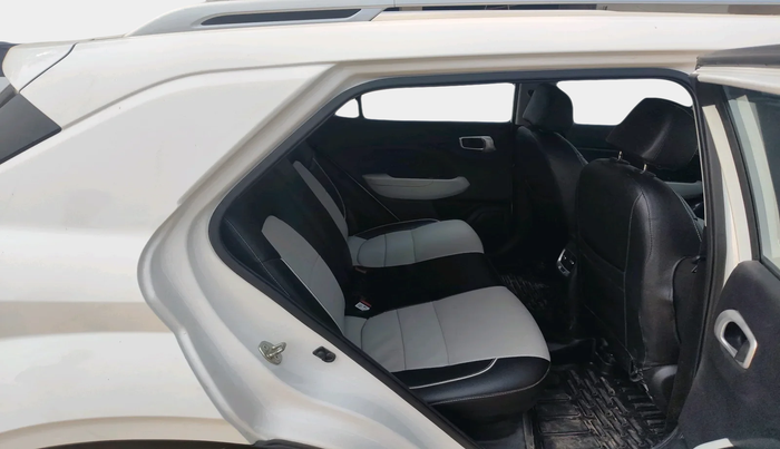 2024 Hyundai VENUE S 1.2, Petrol, Manual, 13,994 km, interior