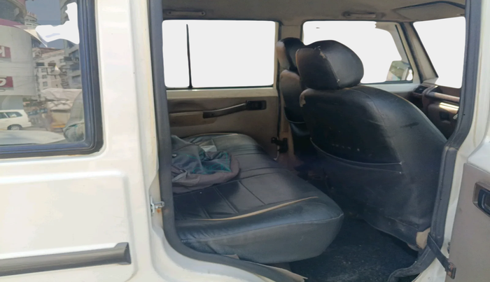 2014 Mahindra Bolero SLX BS IV, Diesel, Manual, 1,94,594 km, interior