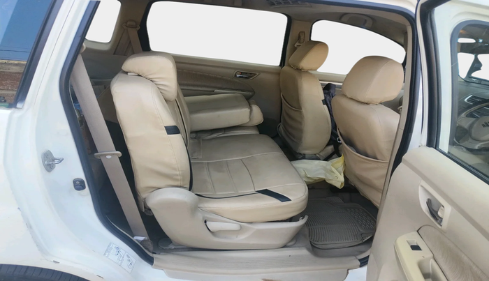 2012 Maruti Ertiga VDI, Diesel, Manual, 2,12,053 km, interior