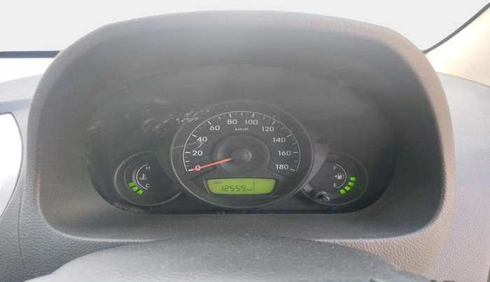 2016 Hyundai Eon ERA +, Petrol, Manual, 12,559 km, interior