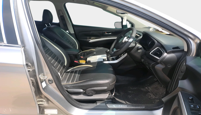 2017 Maruti S Cross ALPHA 1.3, Diesel, Manual, 1,18,998 km, interior