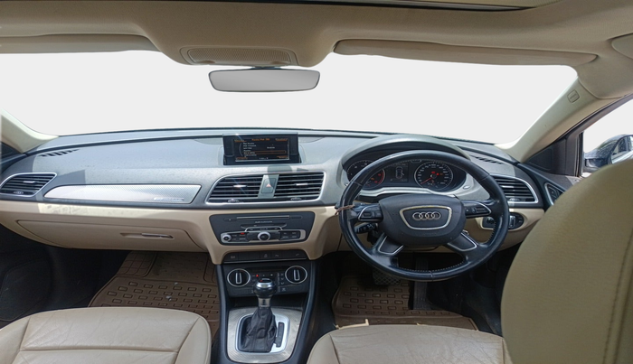 2018 Audi Q3 35 TDI Quattro, Diesel, Automatic, 76,725 km, interior