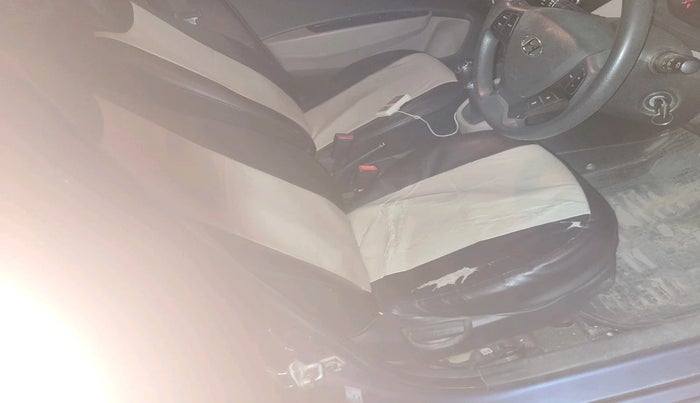 2016 Hyundai Grand i10 SPORTZ 1.2 KAPPA VTVT, Petrol, Manual, 34,023 km, interior