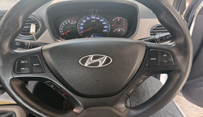 2015 Hyundai Xcent S 1.2, Petrol, Manual, 87,387 km, interior