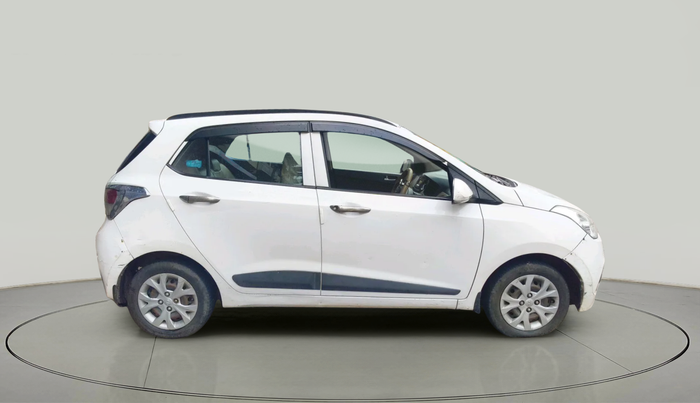 2016 Hyundai Grand i10 SPORTZ 1.2 KAPPA VTVT, Petrol, Manual, 99,274 km, exterior