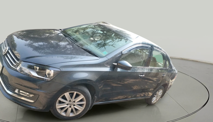 2017 Volkswagen Vento 1.2 TSI HIGHLINE PLUS AT, Petrol, Automatic, 82,199 km, exterior