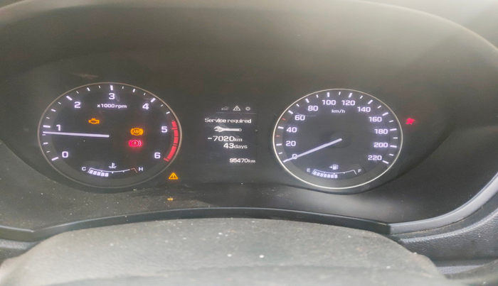 2015 Hyundai i20 Active 1.4 S, Diesel, Manual, 95,470 km, interior