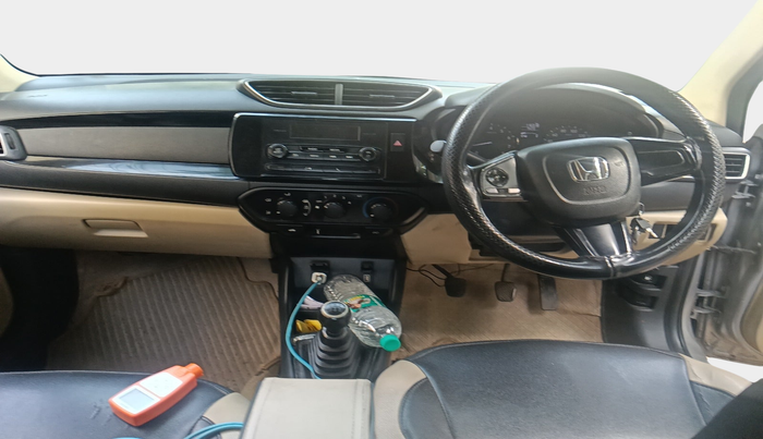 2018 Honda Amaze 1.2L I-VTEC S, Petrol, Manual, 1,16,400 km, interior