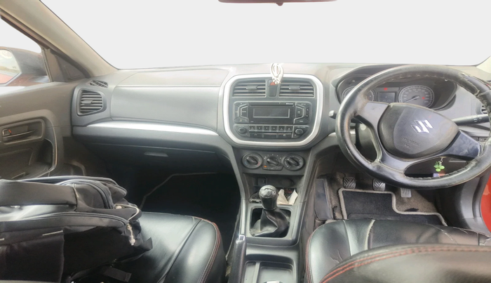 2017 Maruti Vitara Brezza LDI (O), Diesel, Manual, 1,22,129 km, interior