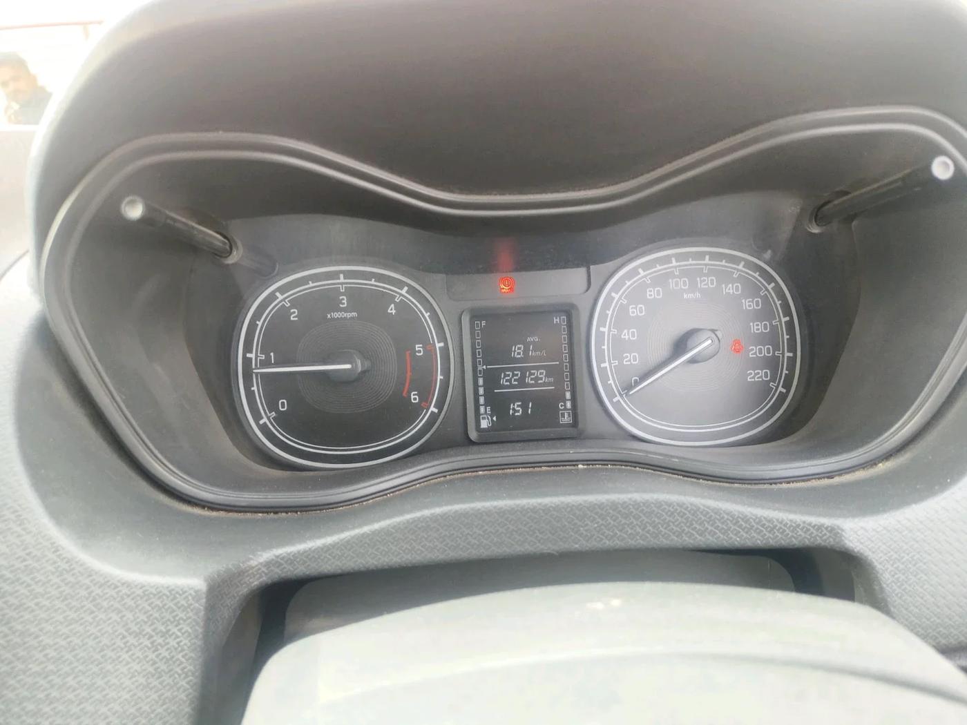 2017 Maruti Vitara Brezza LDI (O), Diesel, Manual, 1,22,129 km, interior