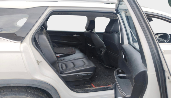 2019 MG HECTOR SHARP 2.0 DIESEL, Diesel, Manual, 1,51,274 km, interior