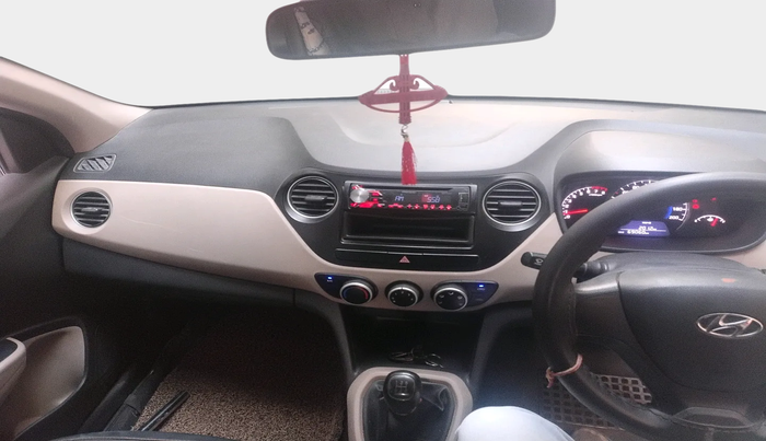 2017 Hyundai Grand i10 MAGNA 1.2 KAPPA VTVT, Petrol, Manual, 69,060 km, interior