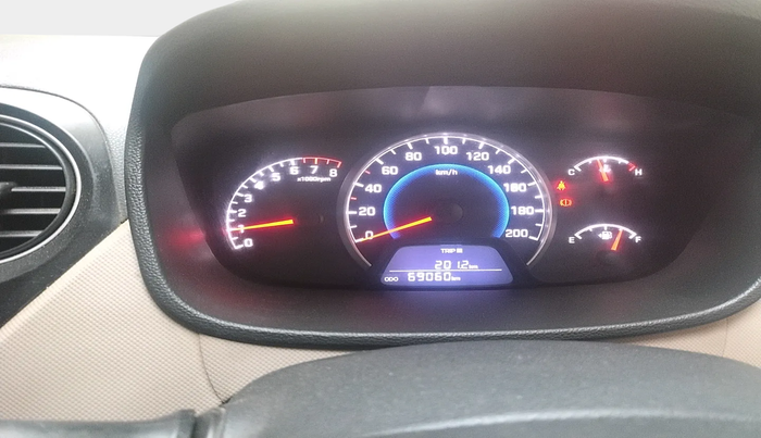 2017 Hyundai Grand i10 MAGNA 1.2 KAPPA VTVT, Petrol, Manual, 69,060 km, interior