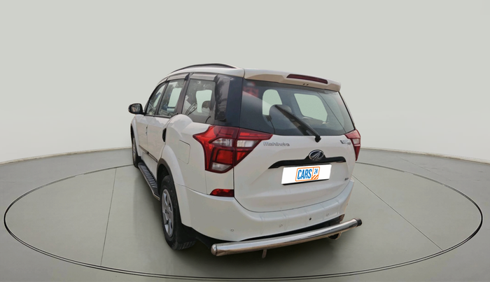 2018 Mahindra XUV500 W7, Diesel, Manual, 99,568 km, exterior