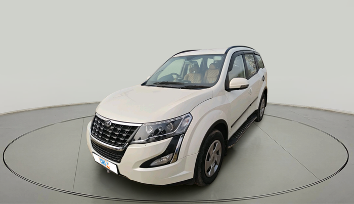 2018 Mahindra XUV500 W7, Diesel, Manual, 99,568 km, exterior