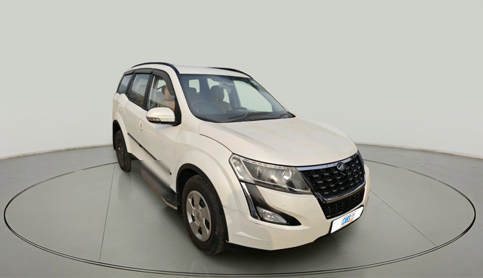 2018 Mahindra XUV500 W7, Diesel, Manual, 99,568 km, exterior