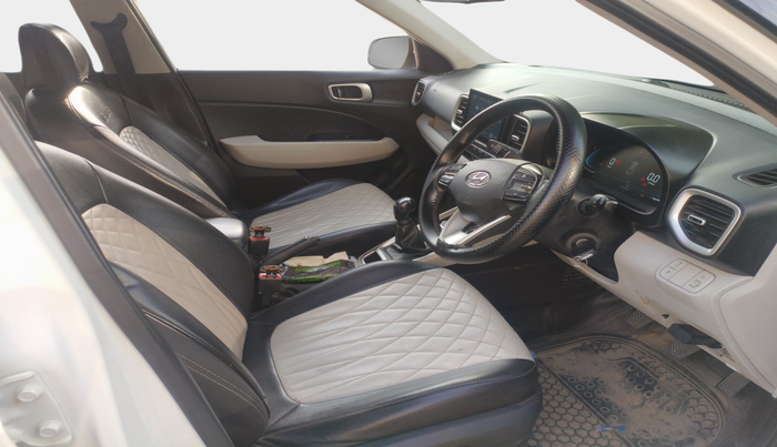 2023 Hyundai VENUE S 1.2, Petrol, Manual, 61,142 km, interior
