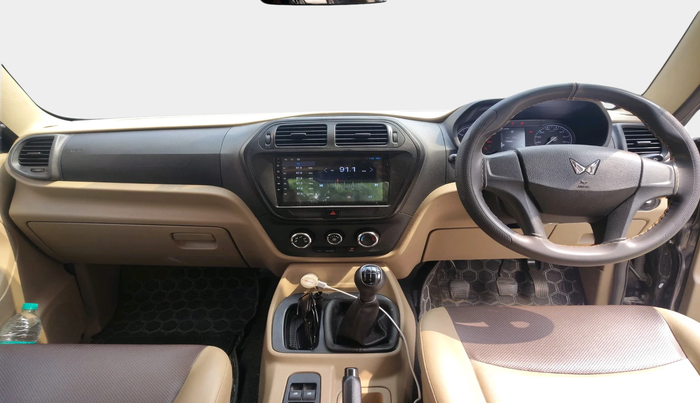 2022 Mahindra BOLERO NEO N 4, Diesel, Manual, 31,312 km, interior