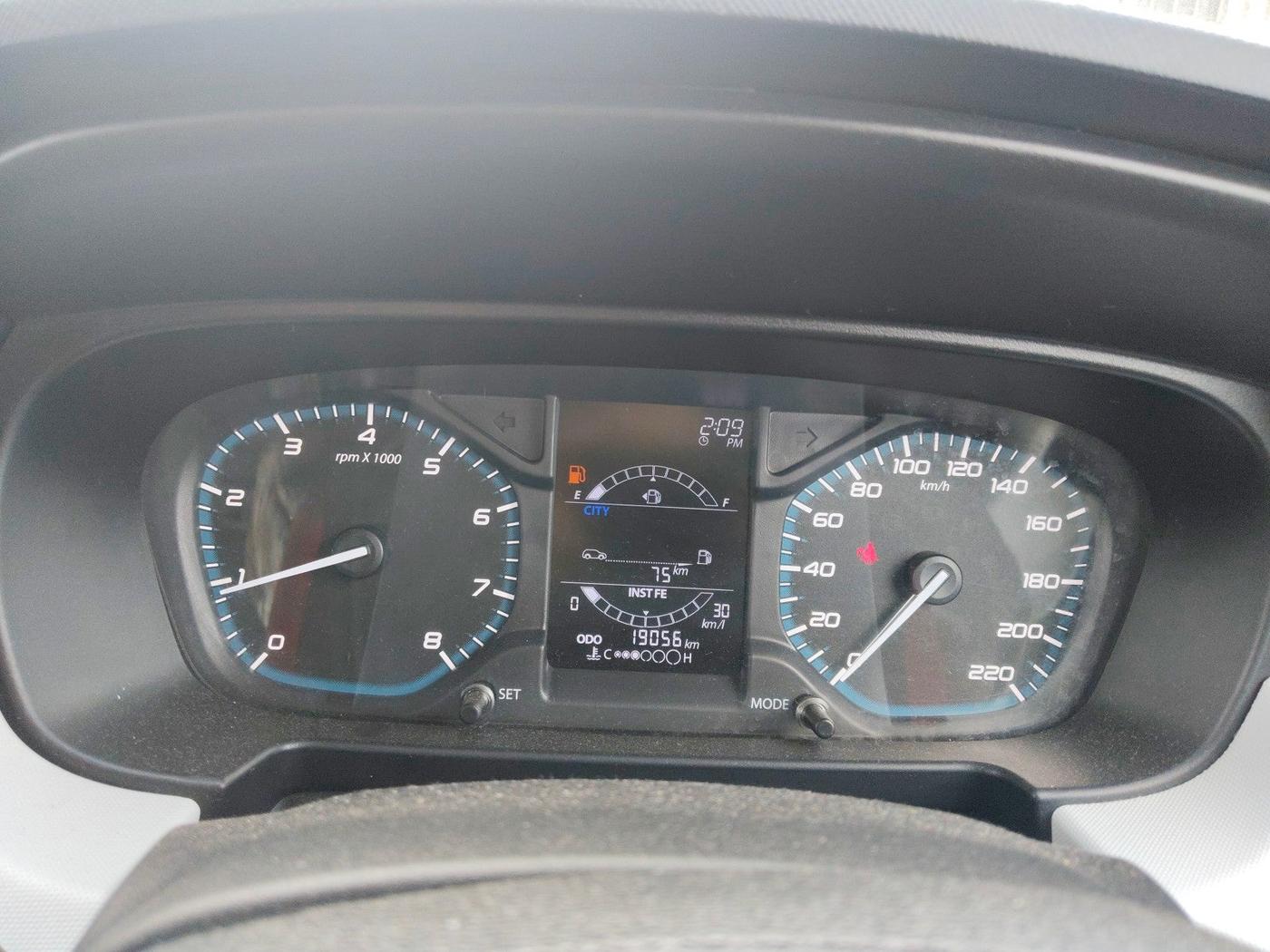 2023 Tata PUNCH PURE MT, Petrol, Manual, 19,056 km, interior