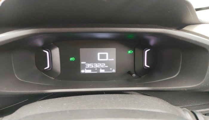 2023 CITROEN C3 SHINE 1.2, Petrol, Manual, 35,322 km, interior