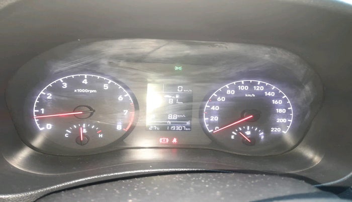 2018 Hyundai Verna 1.6 VTVT SX, Petrol, Manual, 1,19,307 km, interior