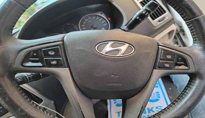 2013 Hyundai i20 SPORTZ 1.2, Petrol, Manual, 77,562 km, interior