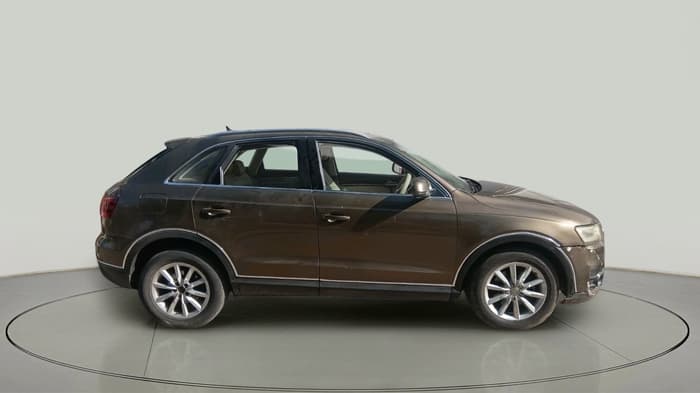 2012 Audi Q3 2.0 TDI QUATTRO, Diesel, Automatic, 1,30,221 km, exterior