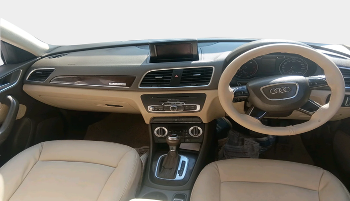 2012 Audi Q3 2.0 TDI QUATTRO, Diesel, Automatic, 1,30,221 km, interior