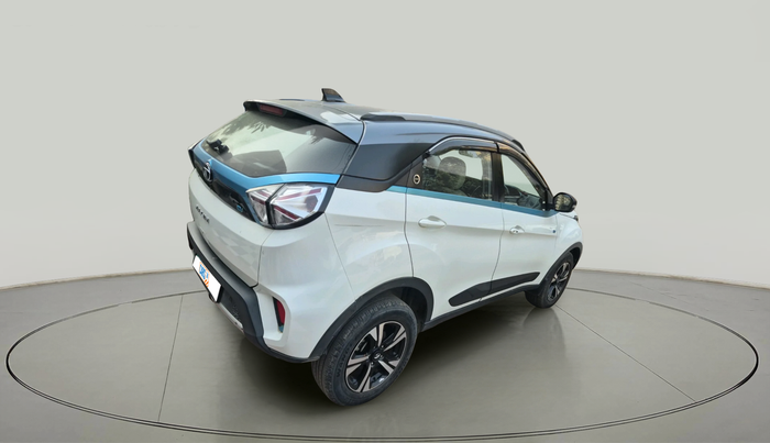 2023 Tata NEXON EV XZ Plus Lux Jet, Electric, Automatic, 58,658 km, exterior