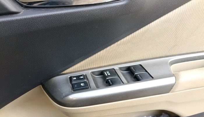 2015 Honda City 1.5L I-DTEC V, Diesel, Manual, 95,657 km, interior