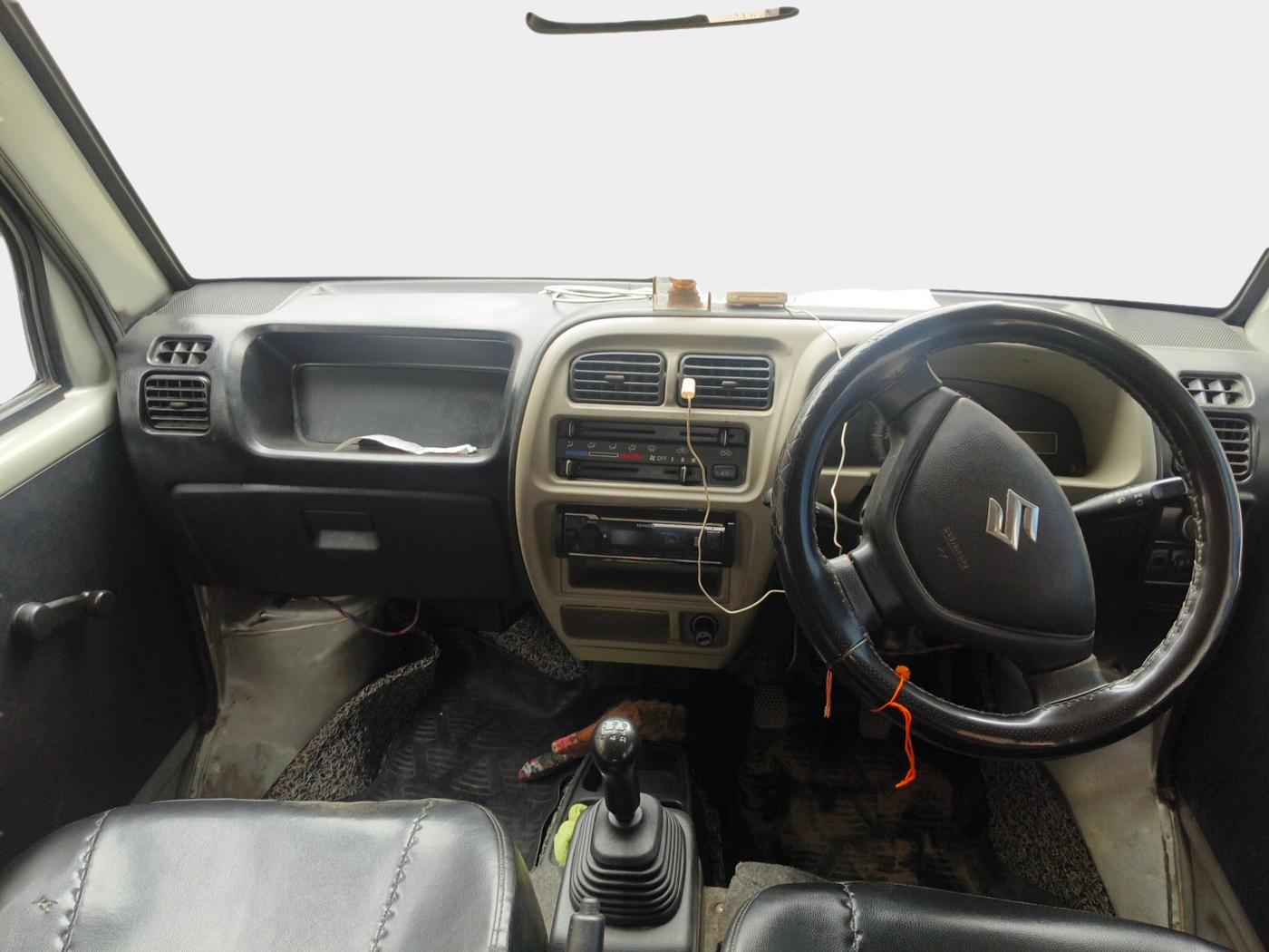 2020 Maruti Eeco 5 STR WITH A/C+HTR, Petrol, Manual, 1,00,202 km, interior